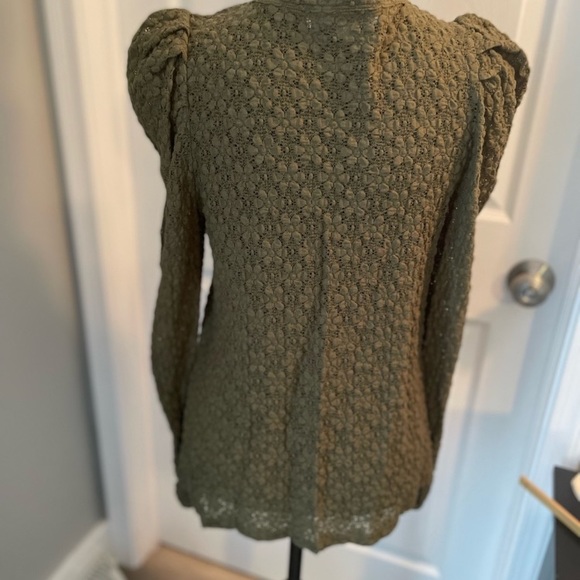 Olive green Loft top - Picture 2 of 5